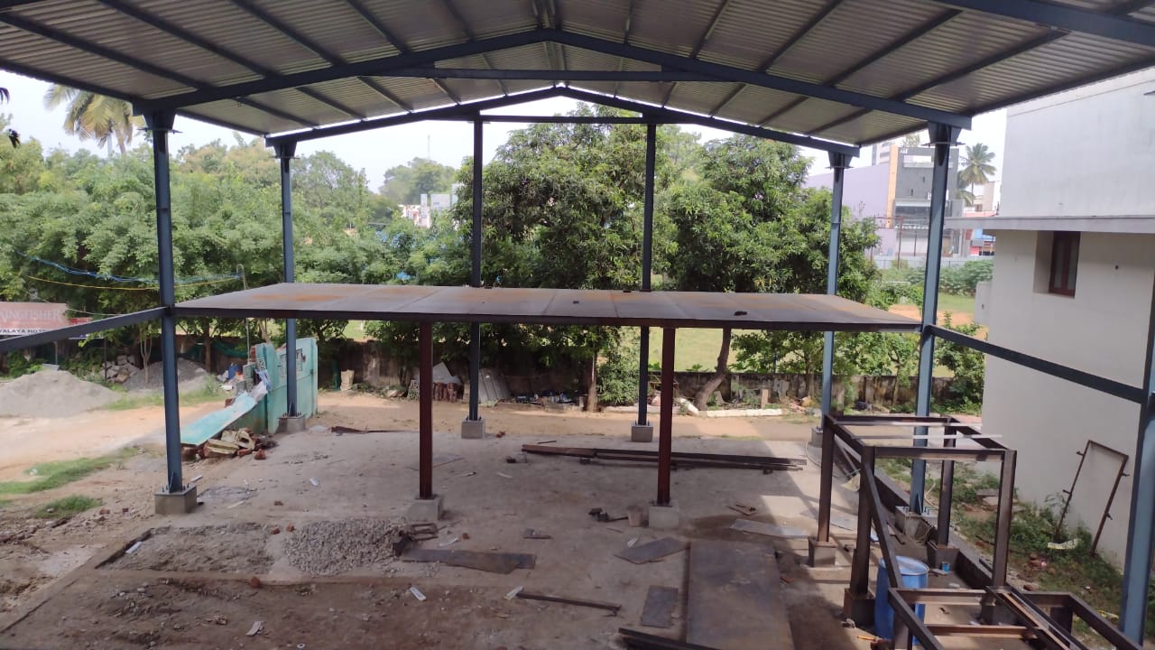 MENAS food court steel rafters